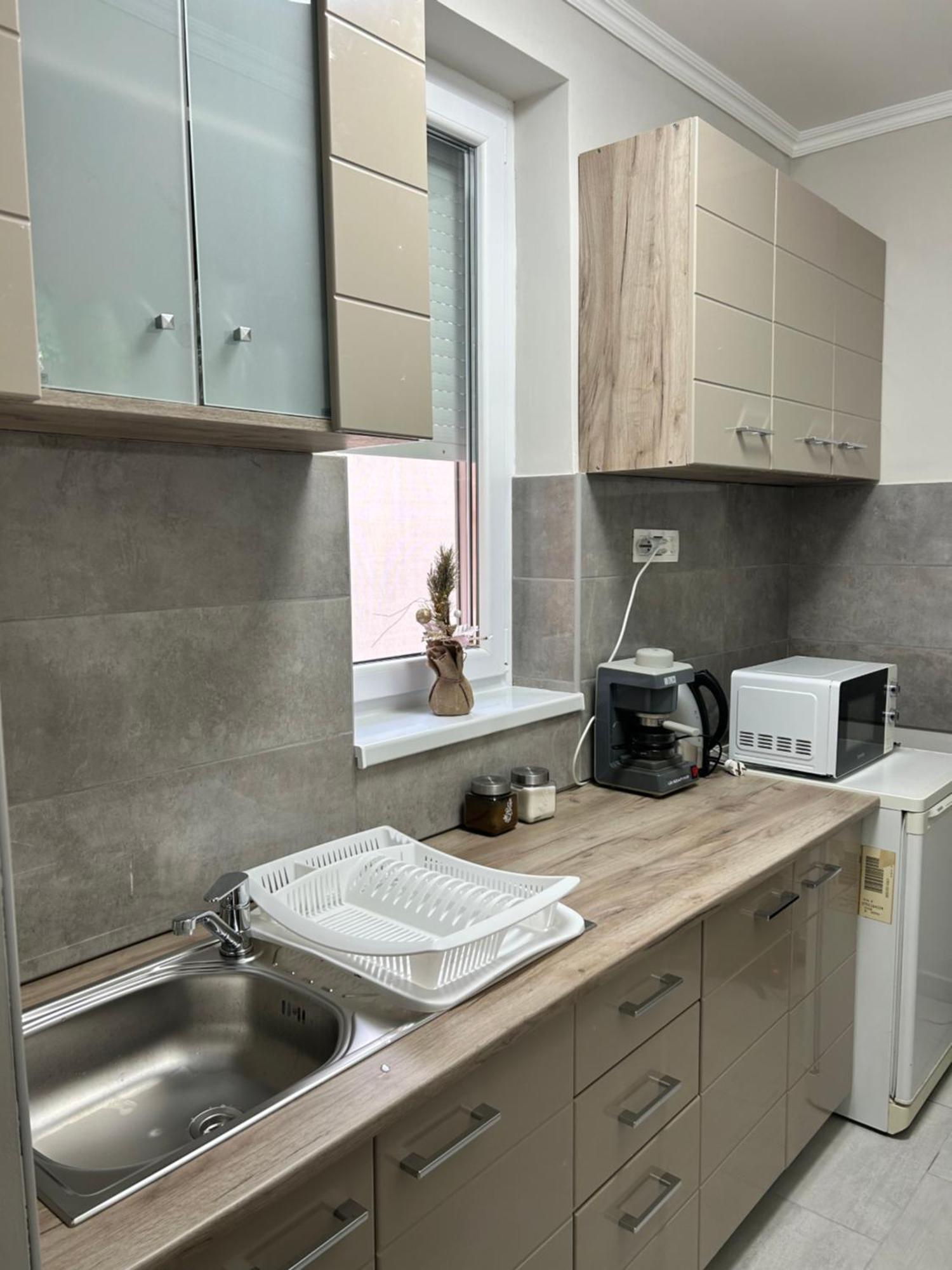 Kisvirag Apartman Hajduszoboszlo Bagian luar foto